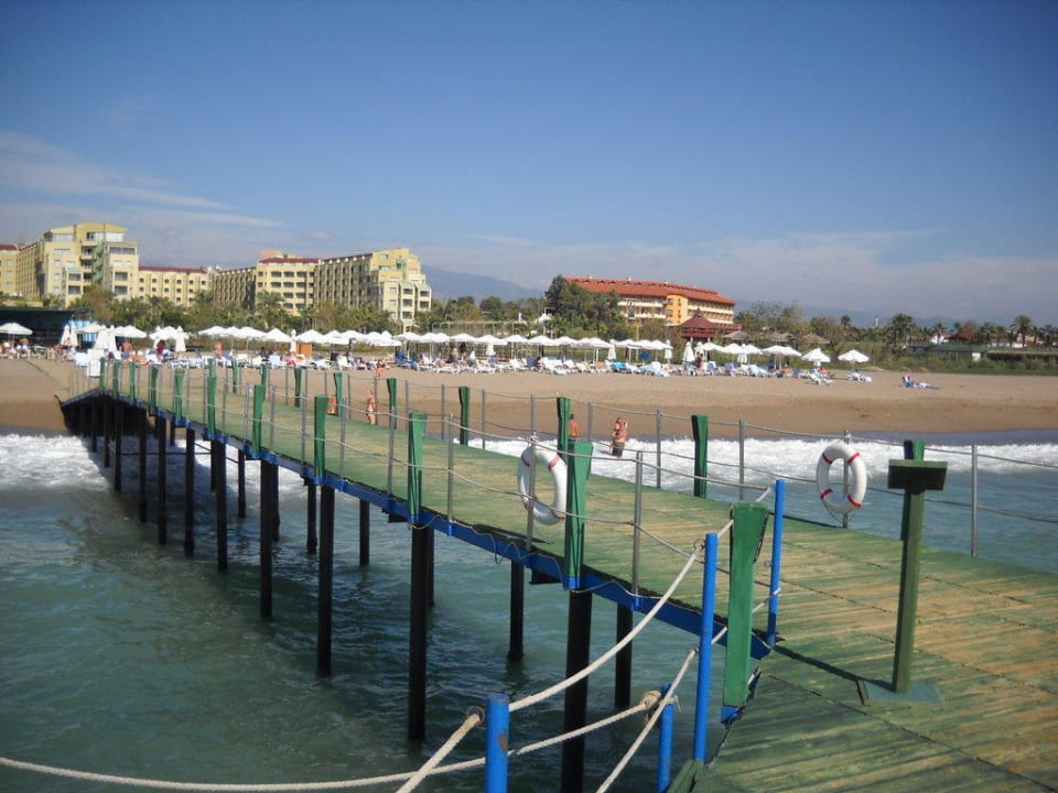 Strand vom Steg aus gesehen Selectum Family Resort Side
