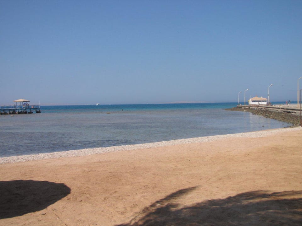 Strand ganz rechts Mirage Bay Resort & Aqua Park