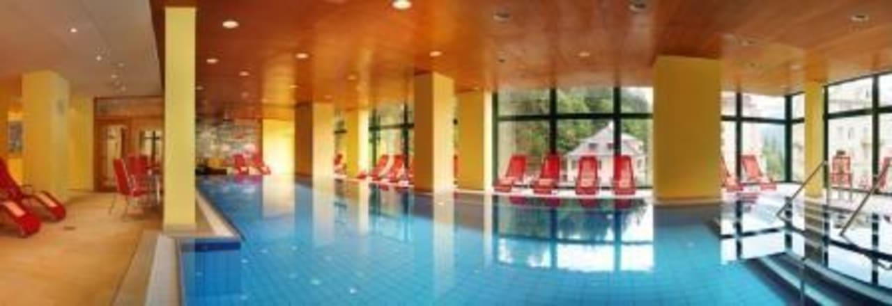 Pool facilities Thermal Resort Hotel Elisabethpark