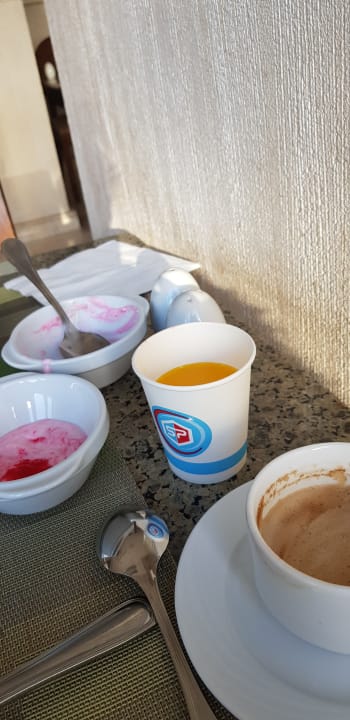 Gastro Royal Star Beach Resort