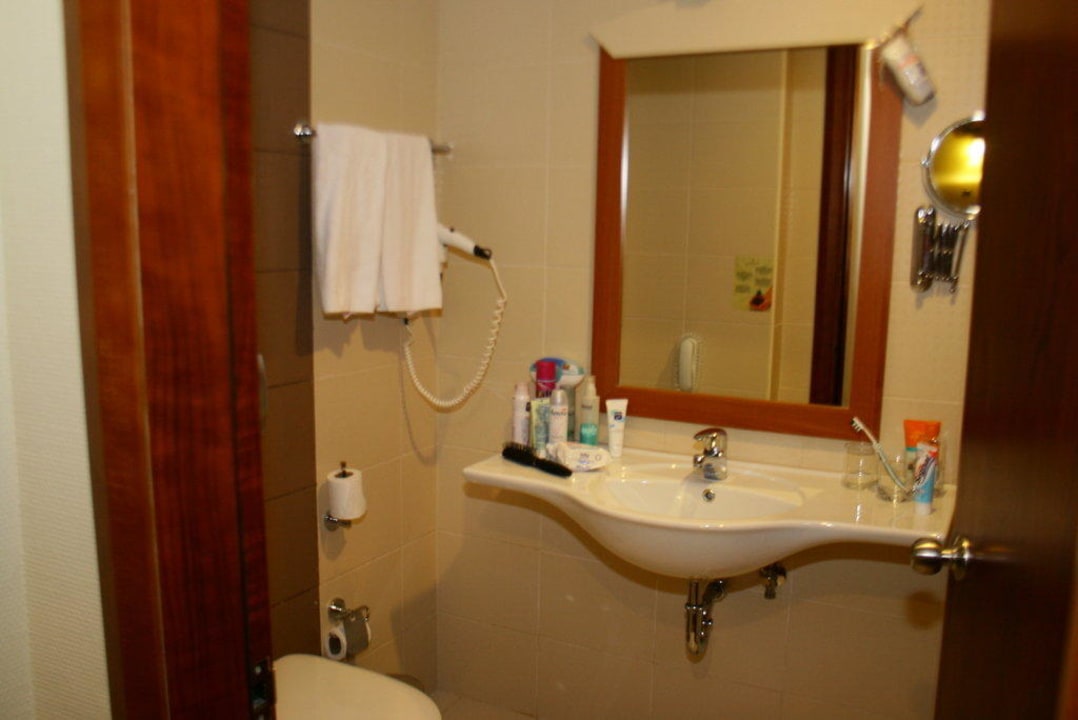 Bad im Sparzimmer Belek Beach Resort Hotel