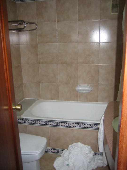 Badezimmer Parque Nereida Suites Hotel