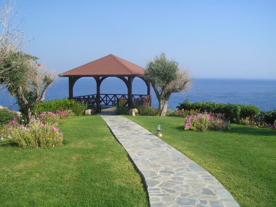 Pavillon mit Ausblick Hotel Kalithea Mare Palace