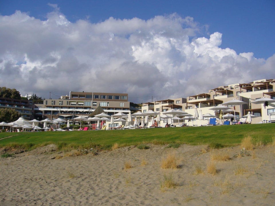 Hotel vom Strand aus Atlantica Mikri Poli Crete