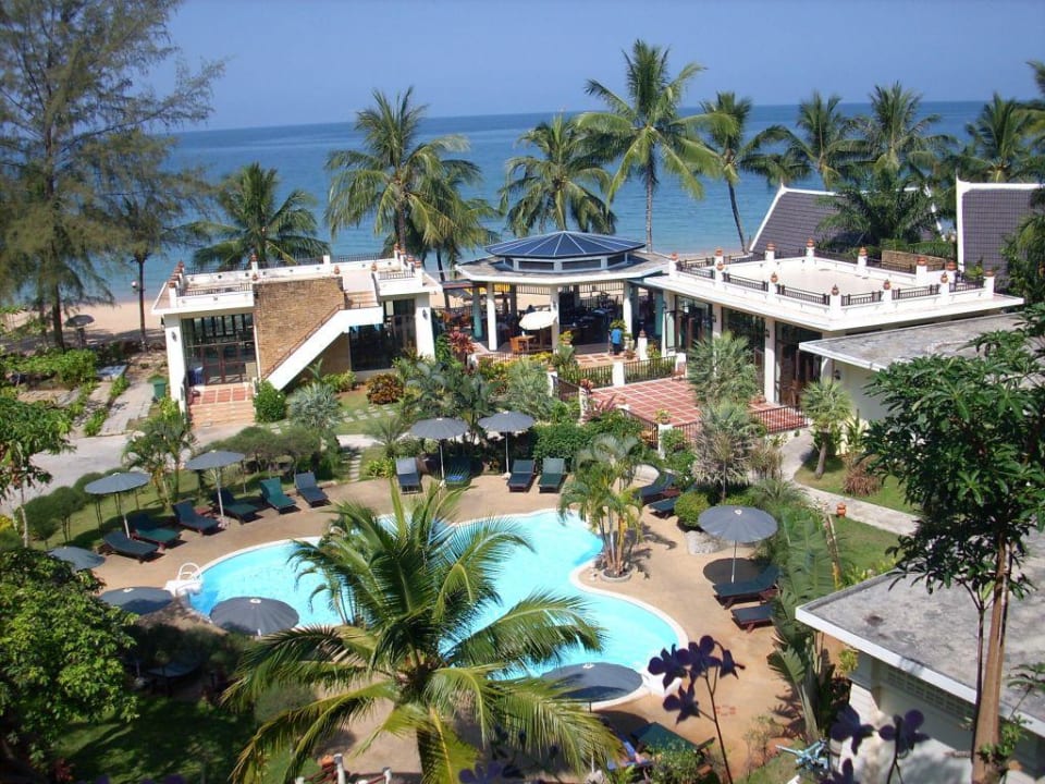 Blick auf denn Pool Khao Lak Sunset Resort