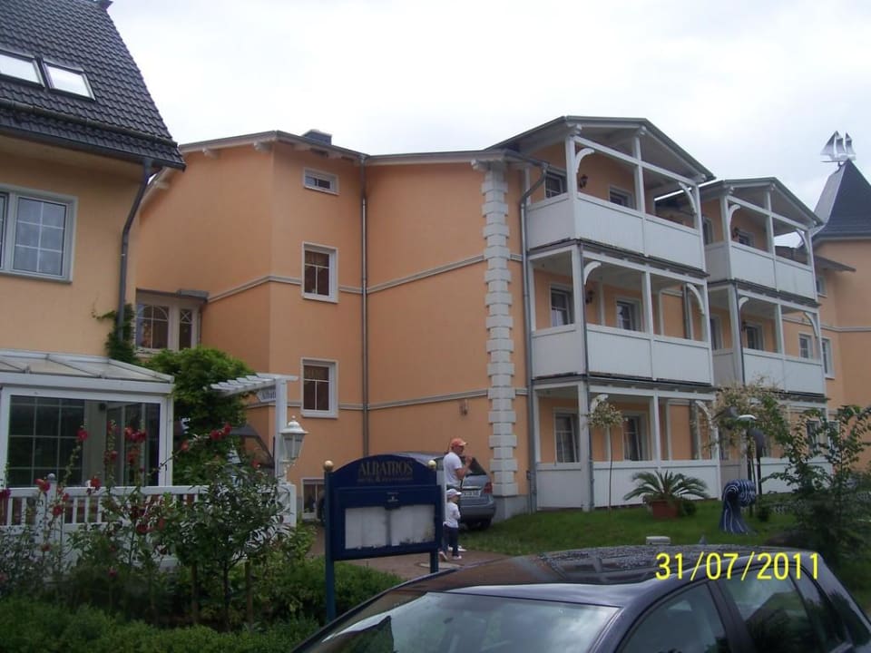 Komplettansicht Hotel Albatros