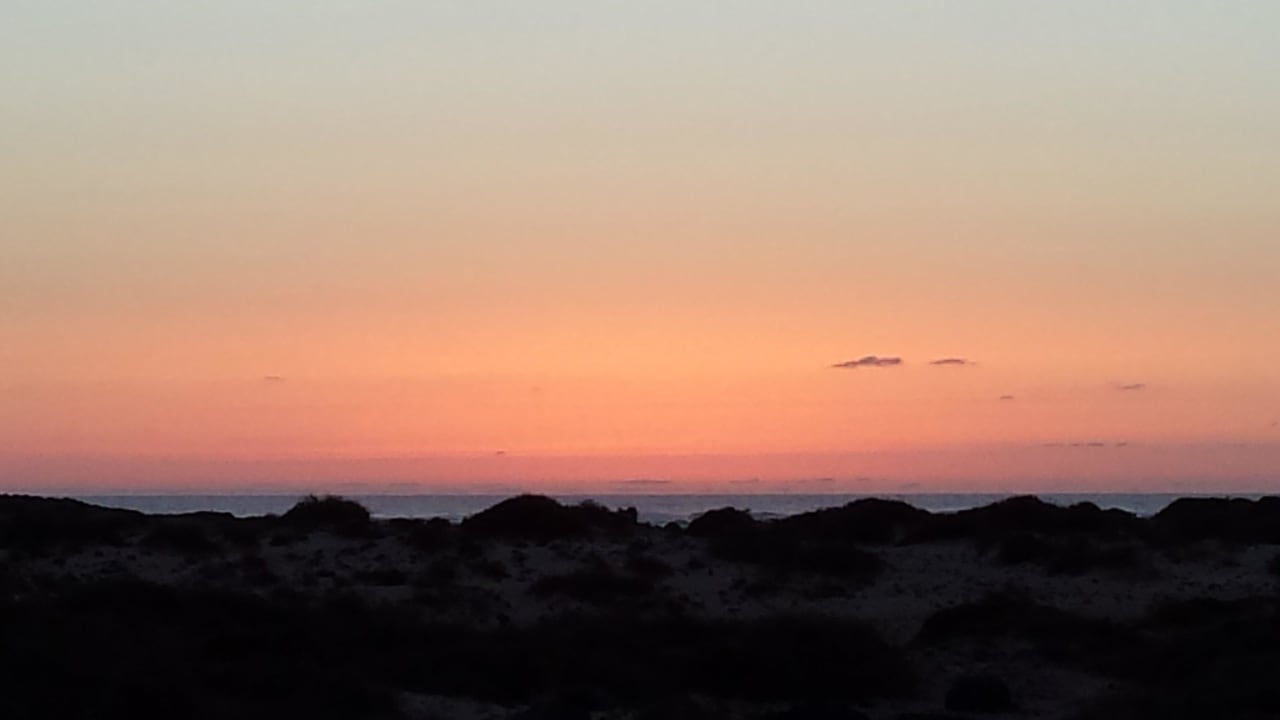 Landschaft Sonnenuntergang neben Unterkunft Maravilla Appartements