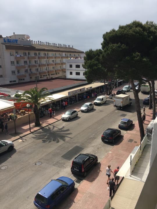 Blick auf die Straße Guya Wave Hotel