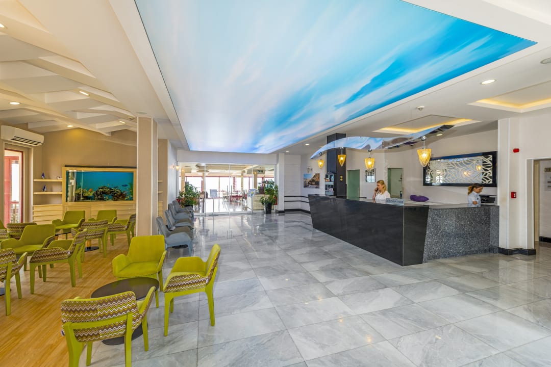 Lobby Hotel Panorama