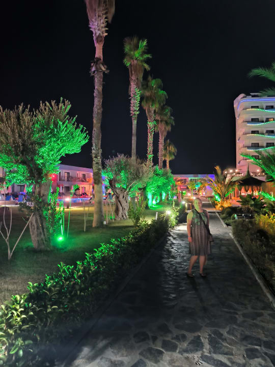 Gartenanlage Dream World Aqua Hotel