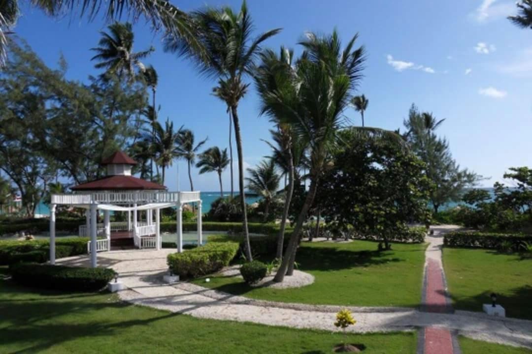 Gartenanlage Hotel Grand Palladium Palace Resort, Spa & Casino