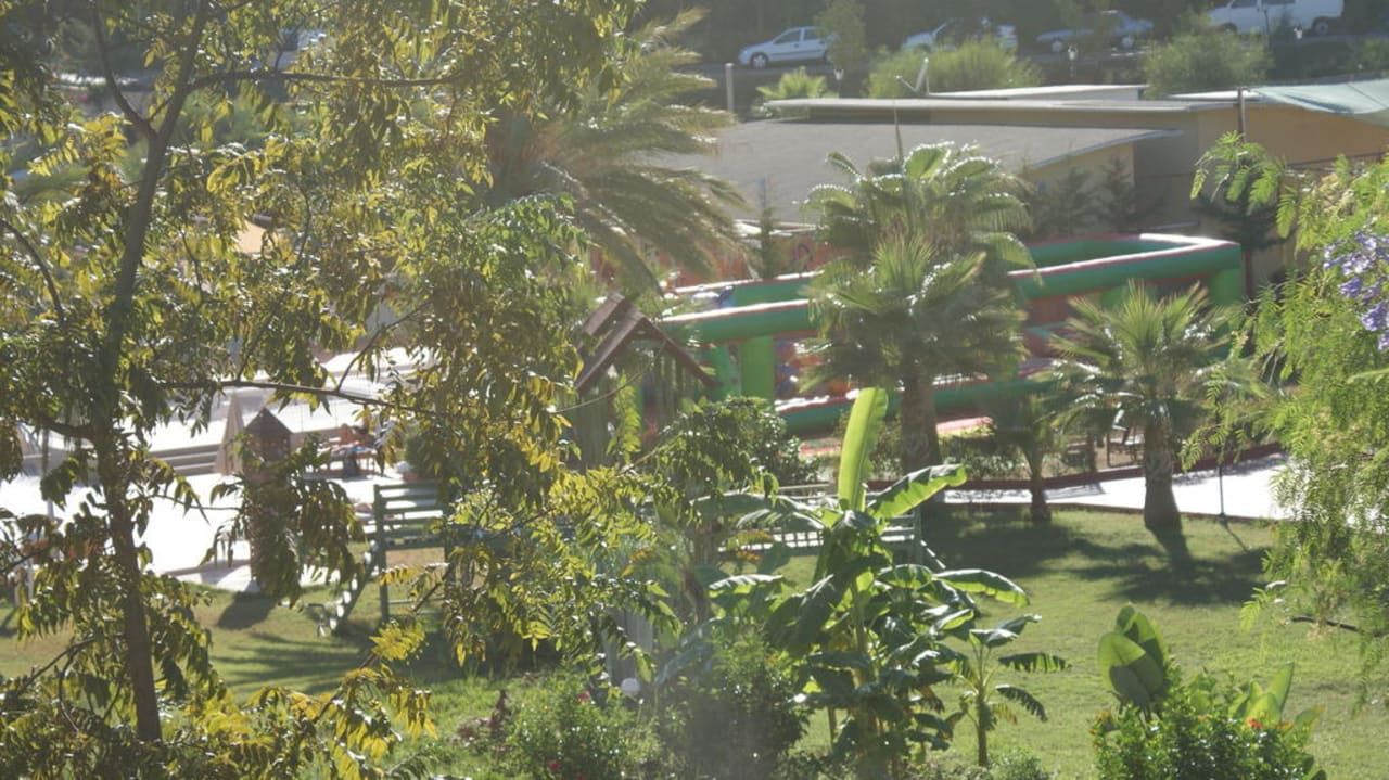 Sehr schön Mira Meridia Beach Hotel