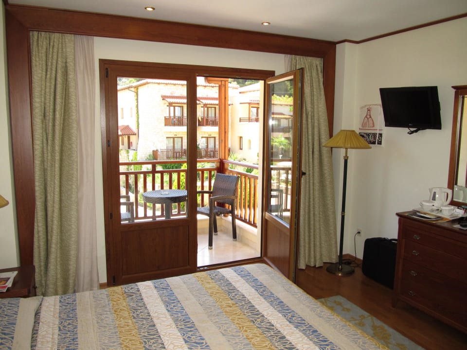 Schlafzimmer Aegean Melathron Thalasso Spa Hotel