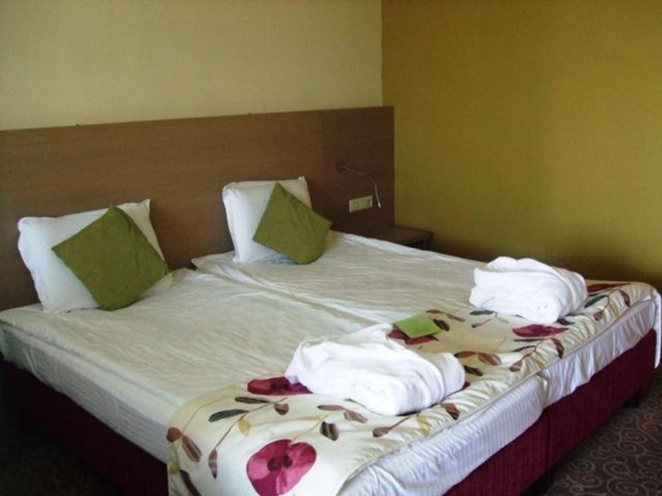 Bett, o.k. Flamingo Grand Hotel & Spa