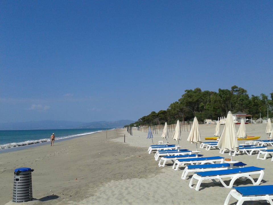 Strand TH Simeri - Simeri Village