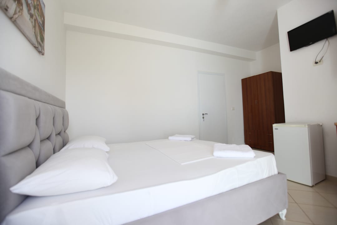 Zimmer Joni Apartments