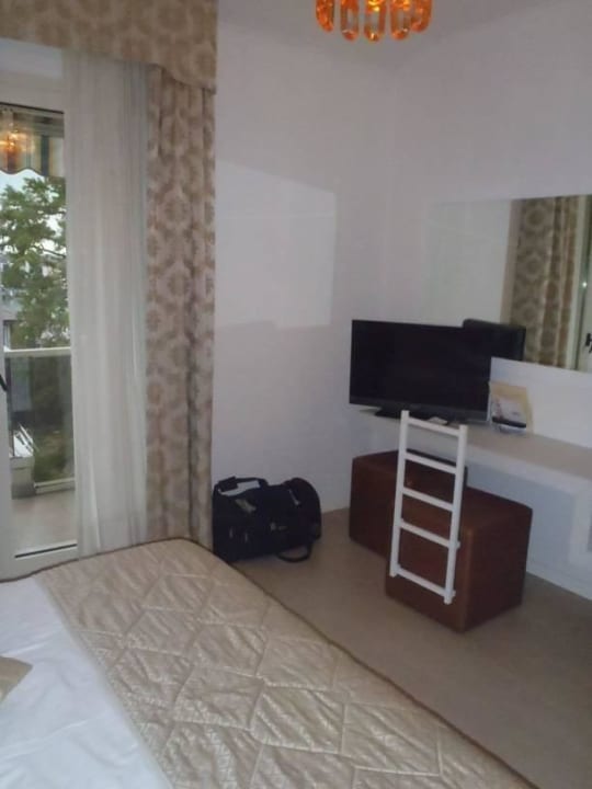 Schlafzimmer Hotel Continental Sirmione