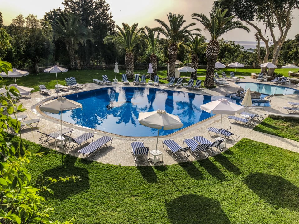 Pool Ekaterini Hotel