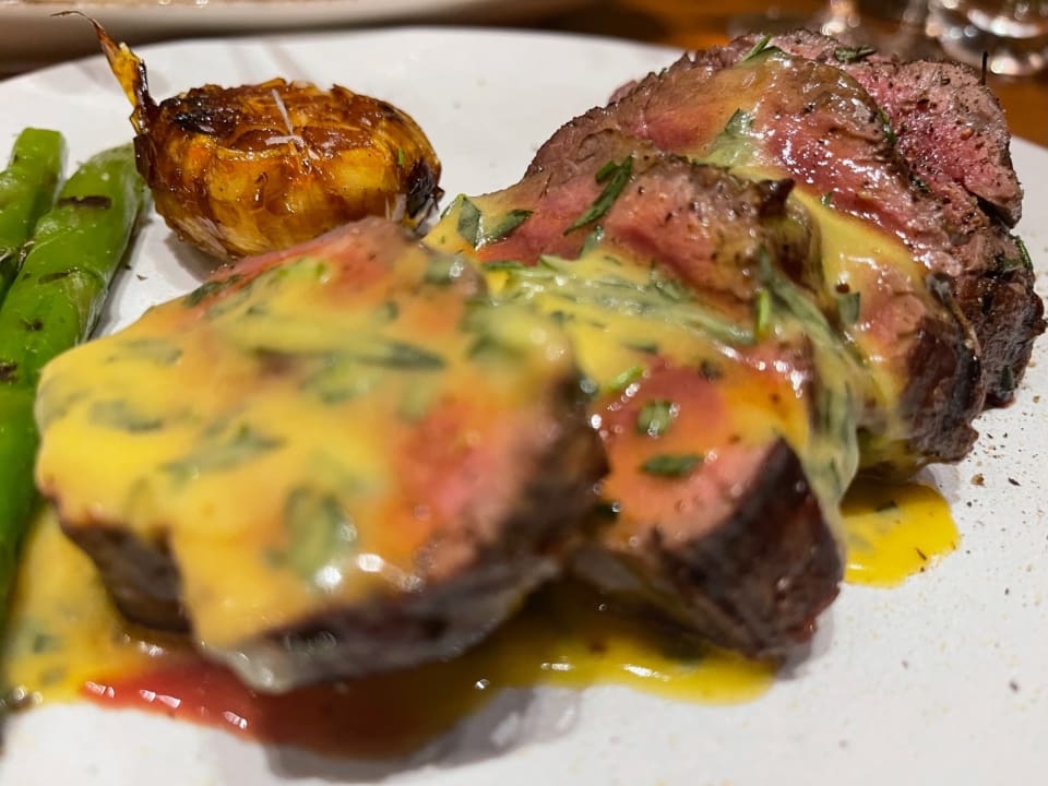 Gastro Acanthus Cennet Barut Collection