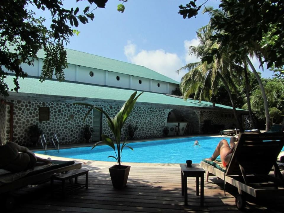 Pool NH Collection Maldives Reethi Resort