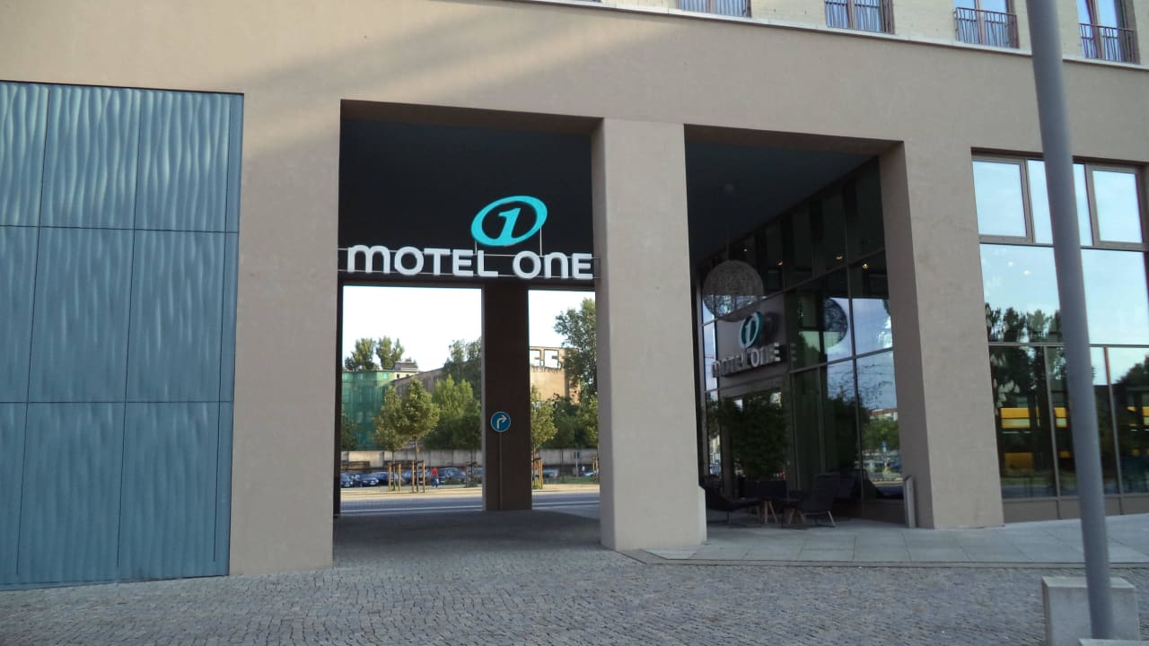  Au enansicht Motel One Dresden Am Zwinger Dresden HolidayCheck 