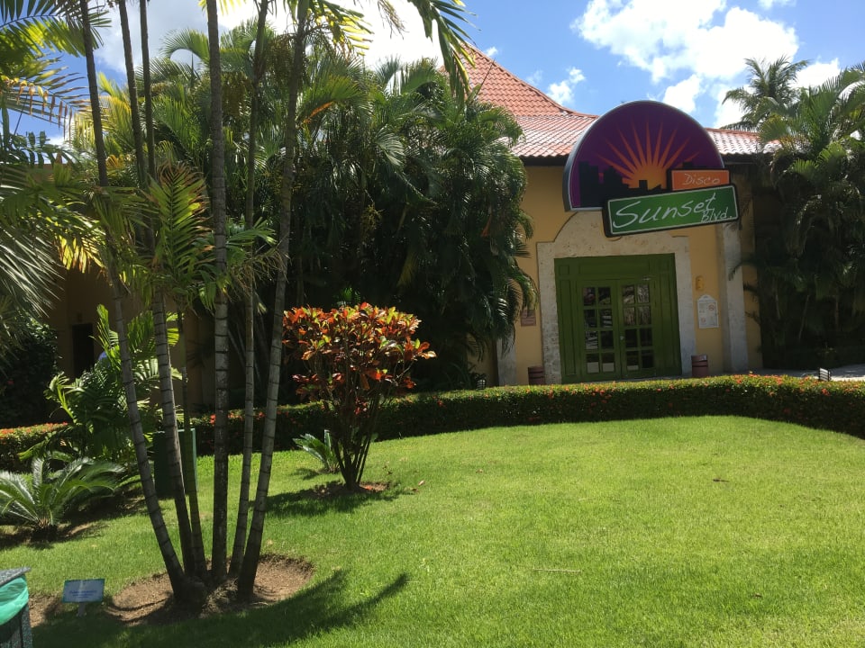 Außenansicht Hotel Grand Palladium Palace Resort, Spa & Casino