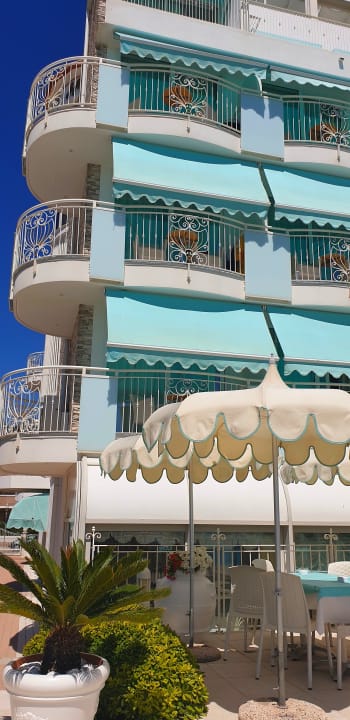 Außenansicht Hotel Punta dell'Est