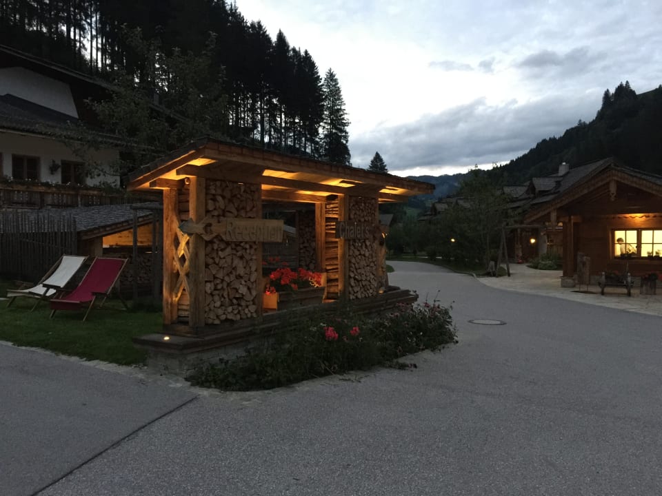 Außenansicht Feriendorf Holzleb'n