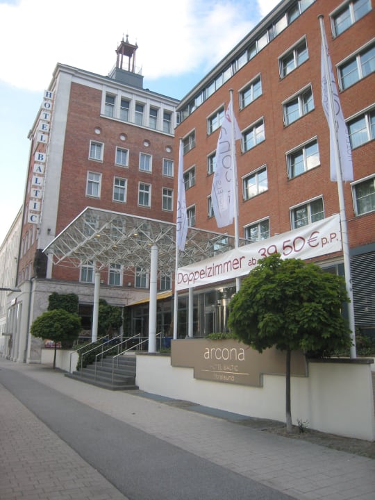 Straßenansicht Hotel Baltic Stralsund