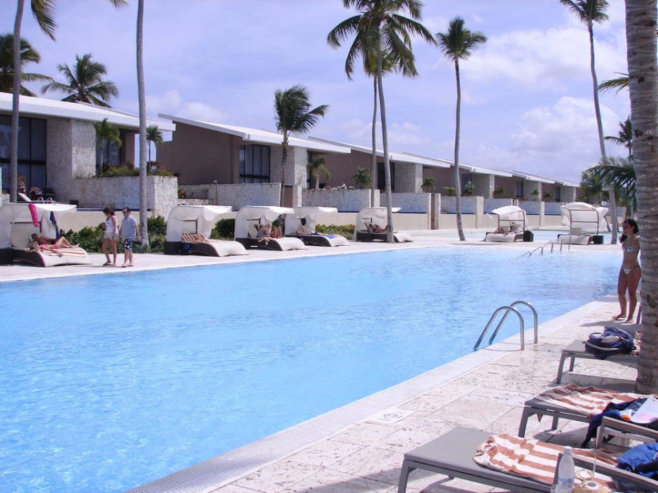 Der neue Pool Catalonia Royal Bavaro - Adults only