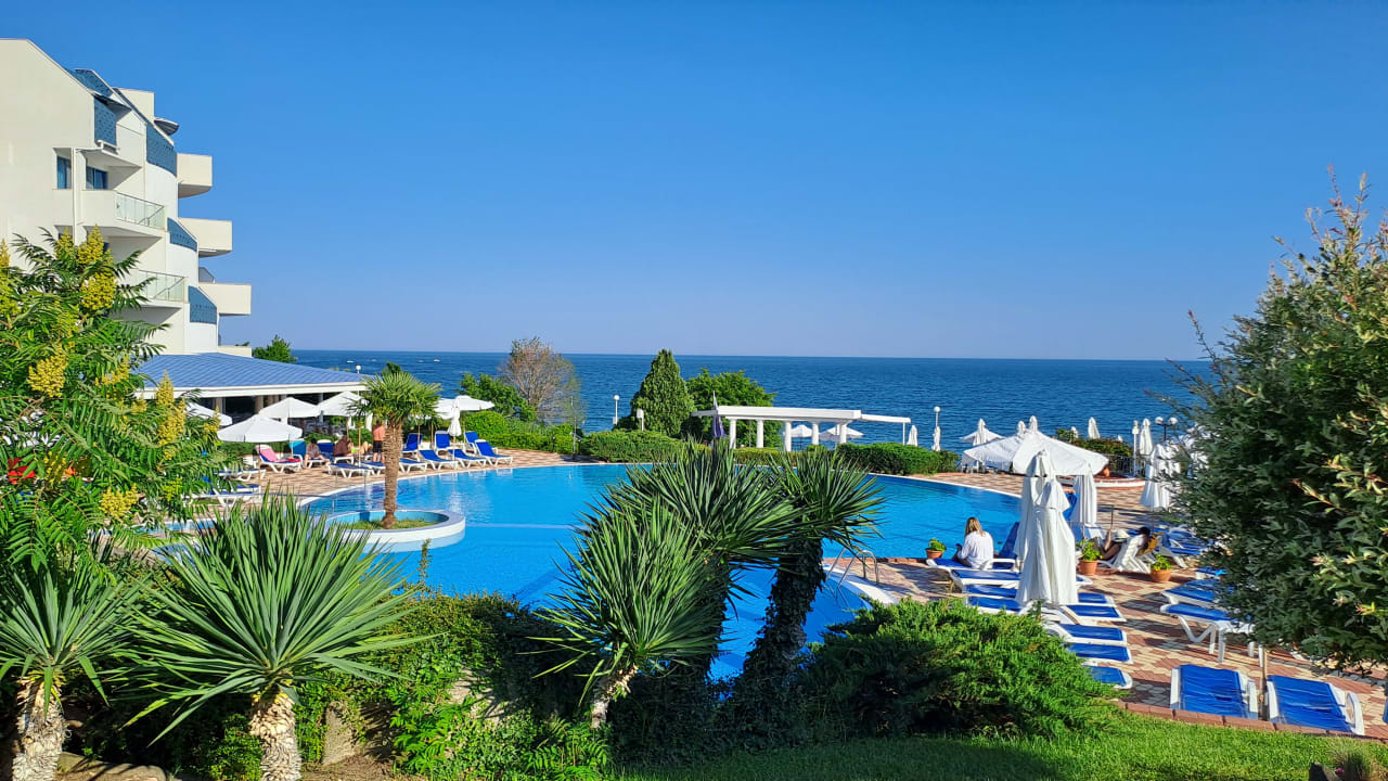 Pool Hotel Sineva Beach