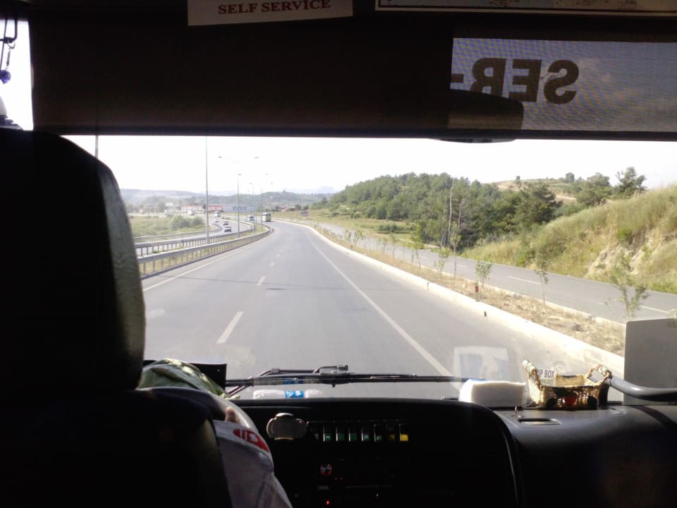 Weg zum Flughafen Alaiye Resort & Spa