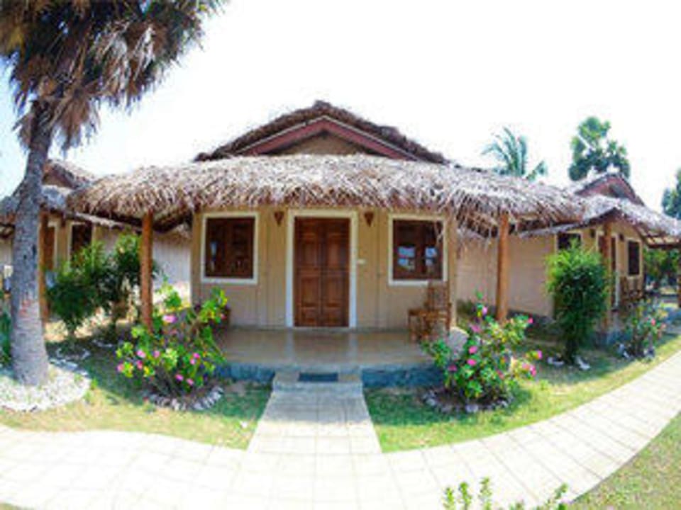 Tropical room Hotel Divyaa Lagoon