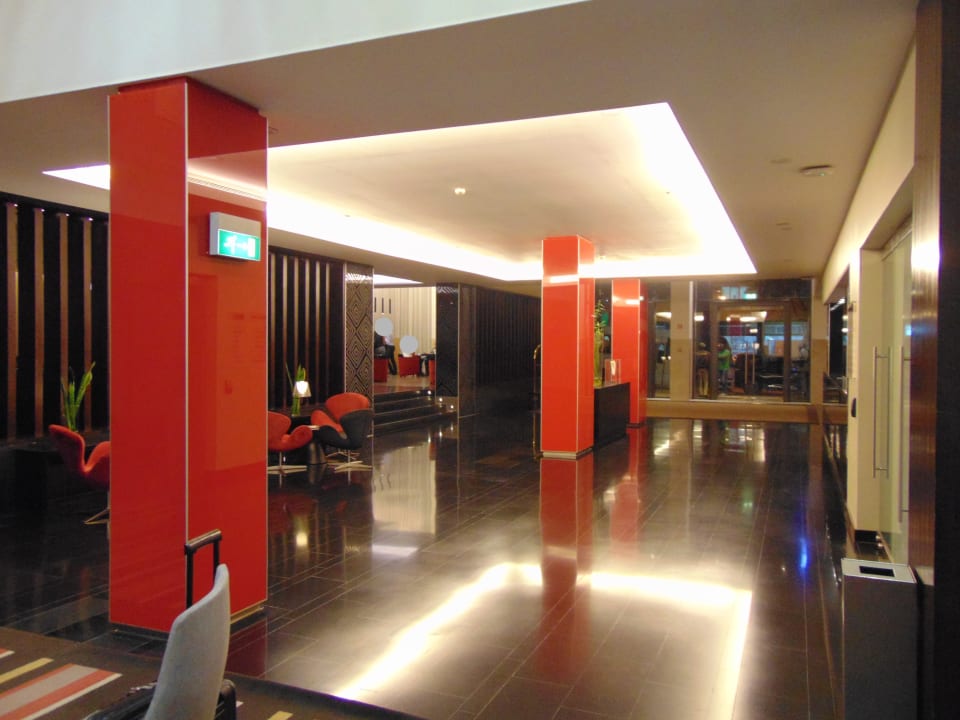 Lobby Hotel Trópico