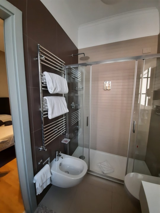 Zimmer Albergo Etico Roma