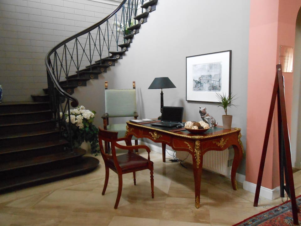 Lobby Hotel Schloß Wedendorf