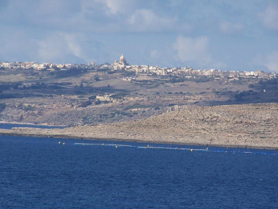 Blick vom Zimmer nach Gozo  Riviera Spa Resort - Adults Only