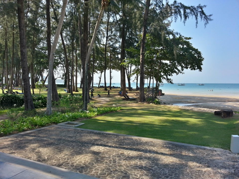 Strand Dusit Thani Krabi Beach Resort