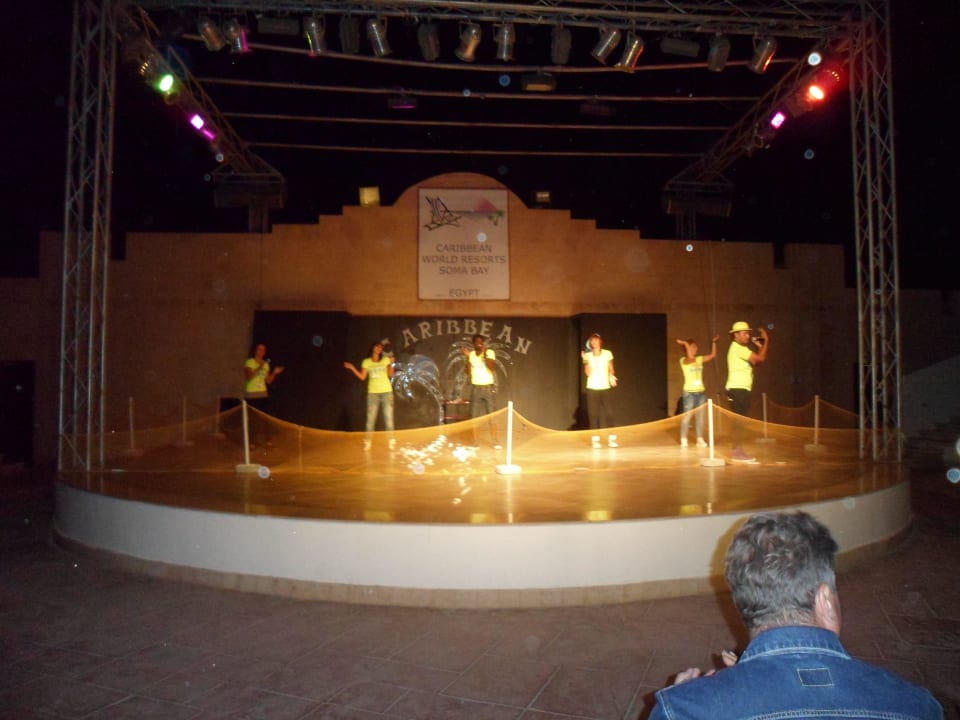 Команда аниматоров  Sentido Caribbean World Soma Bay