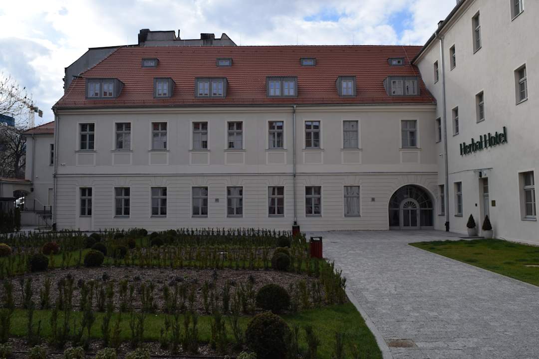 Außenansicht Herbal Hotel Wrocław