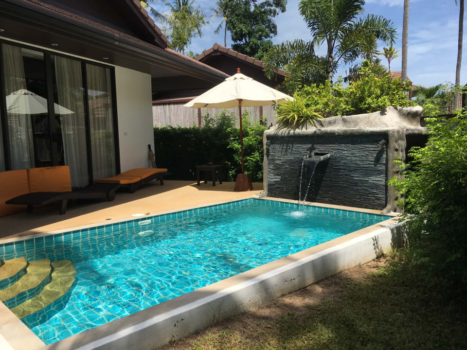 Zimmer Khwan Beach Resort