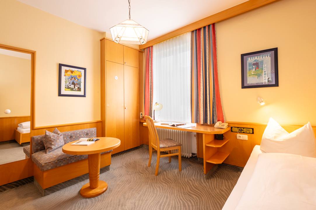 Zimmer Hotel Bergfried & Schönblick