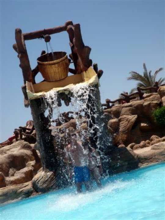 Basenik z wiadrem Parrotel Aqua Park Resort