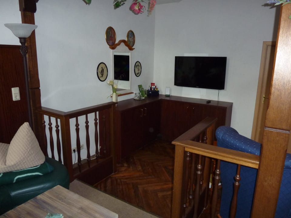 Großer 46" Flat TV der Lavendelsuite Landhaus & Pension Klaps Liebling