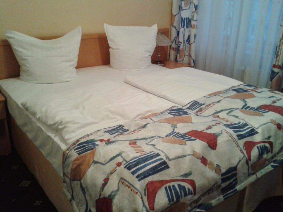Double Bed Hotel Machova