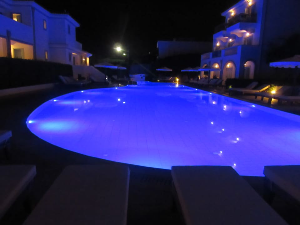 Pool Mitsis Selection Laguna