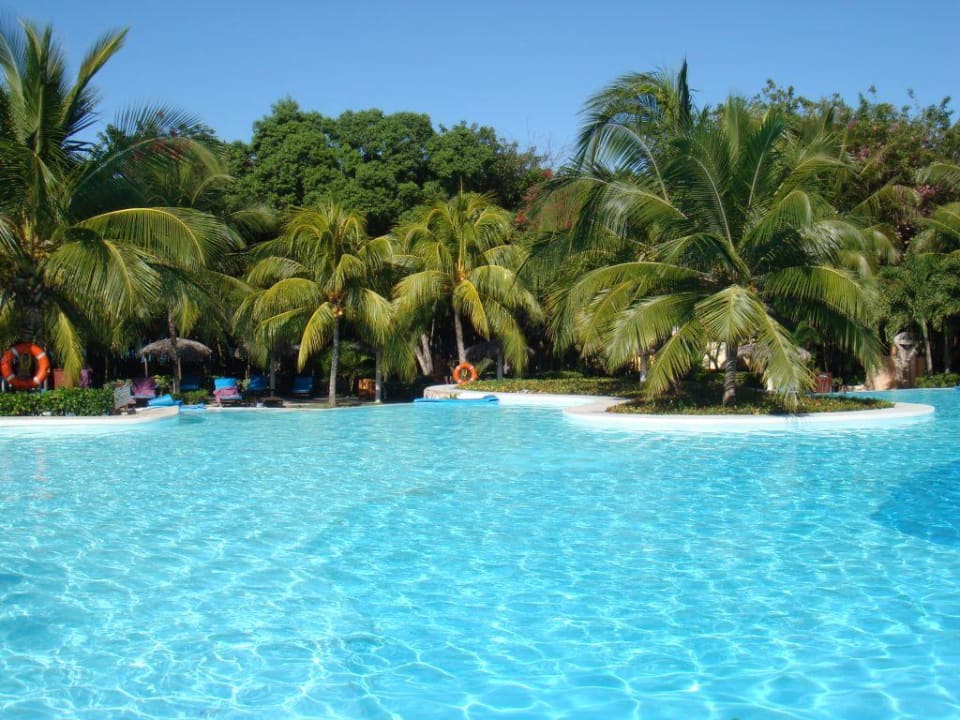 Poolbereich Paradisus Rio de Oro Resort & Spa - Adults only
