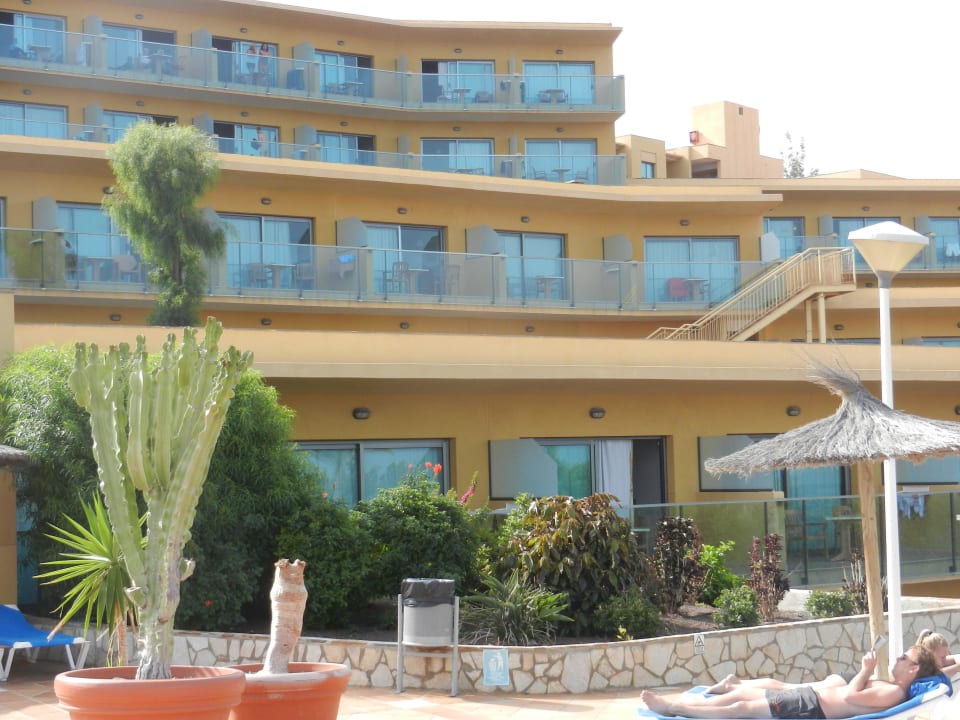 Von außen SBH Club Paraiso Playa