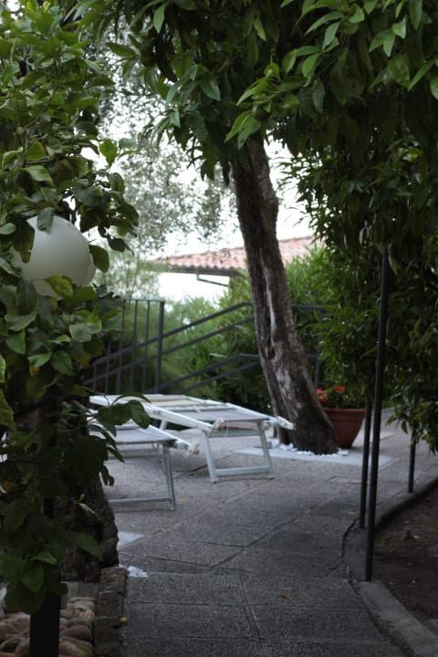 Gartenanlage Relax Hotel Villa La Gardenia & Oleandra