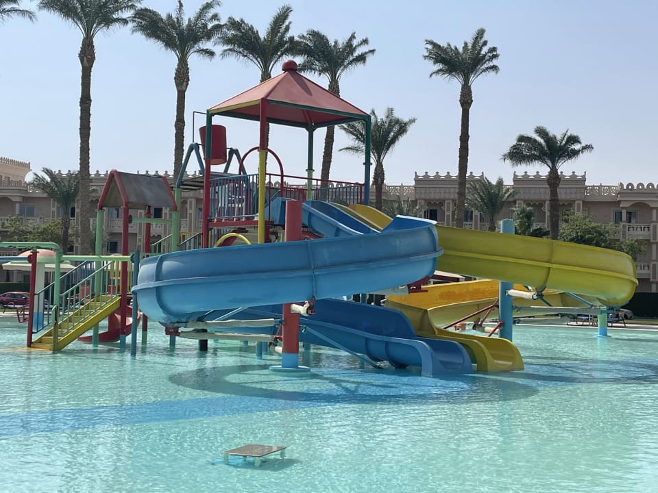 Pool Beach Albatros Resort